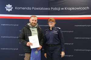 na zdjęciu widoczne są dwie osoby kobieta i mężczyzna